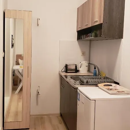 Aphrodite Gardens 1 Bedroom Apartment B406 Lägenhet *