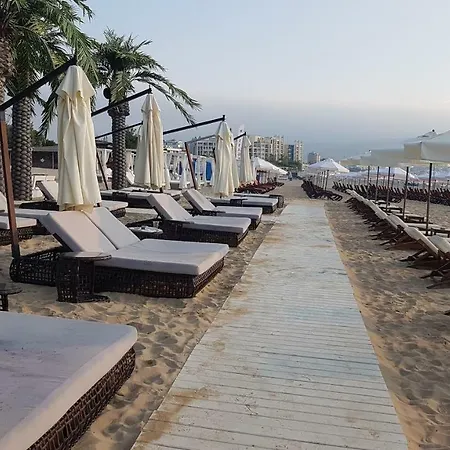 Aphrodite Gardens 1 Bedroom Apartment B406 Lägenhet